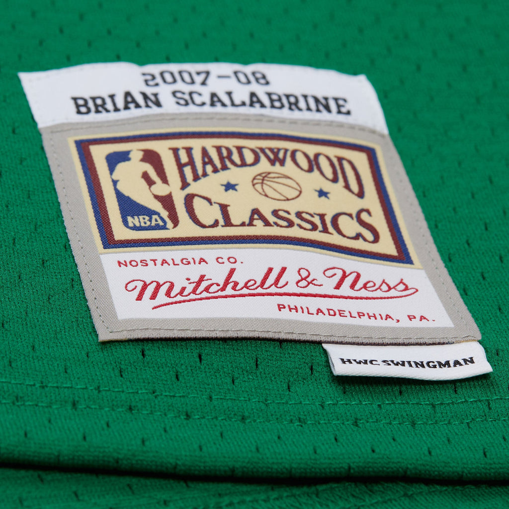Boston Celtics Brian Scalabrine Mitchell & Ness Kelly Green 2007/08 Hardwood Classics Swingman Jersey for Men product image