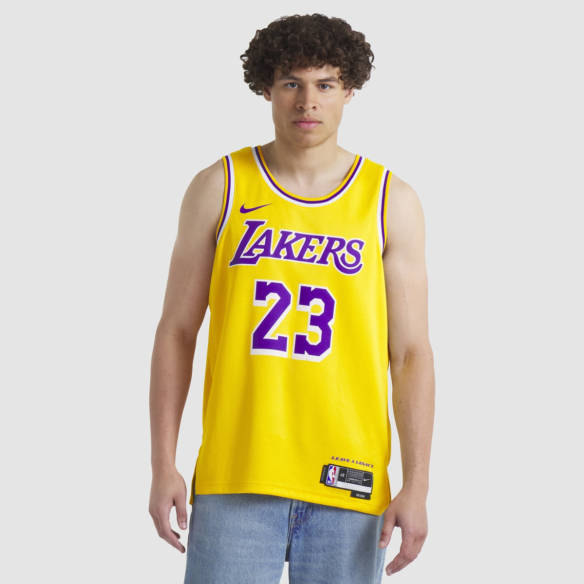 Los Angeles Lakers Nike Icon Swingman Jersey - Lebron James product image 5