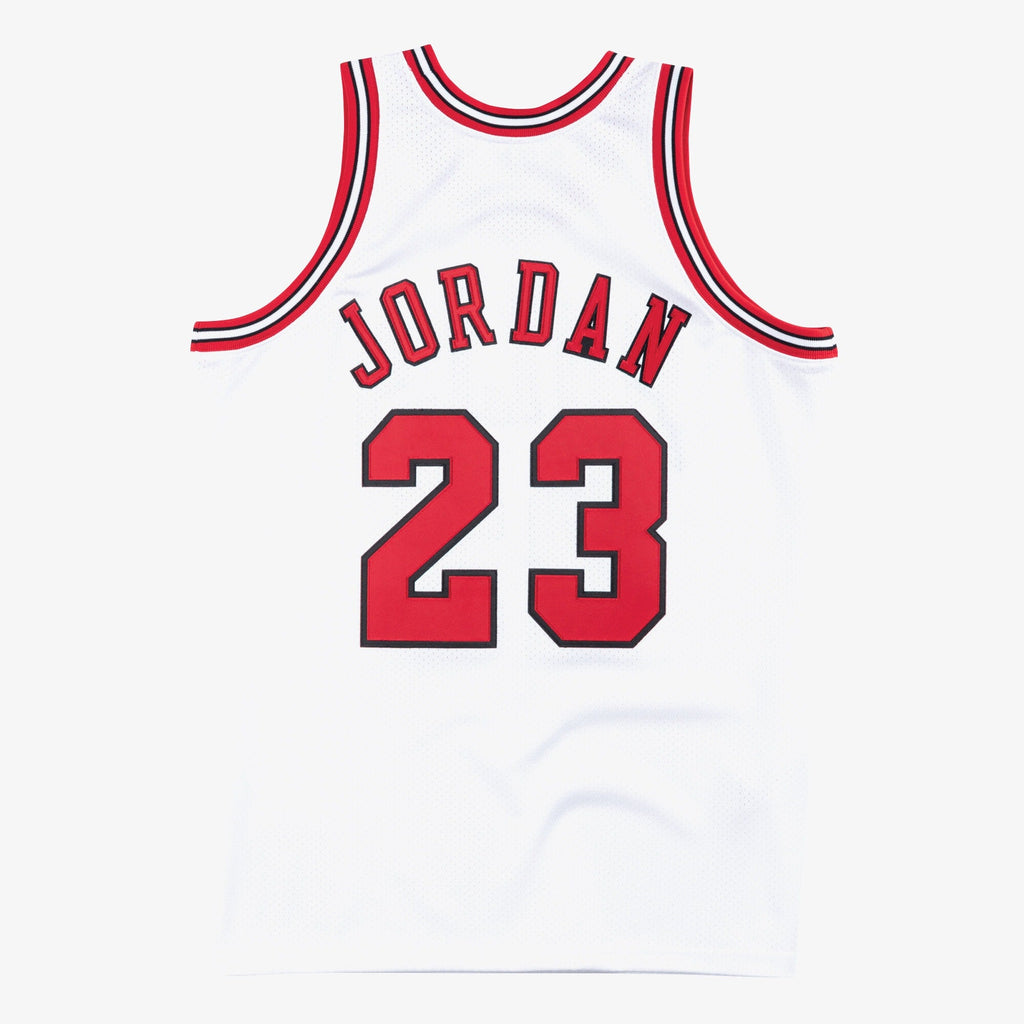 Chicago Bulls Mitchell & Ness Authentic Jersey Home Michael product image 3