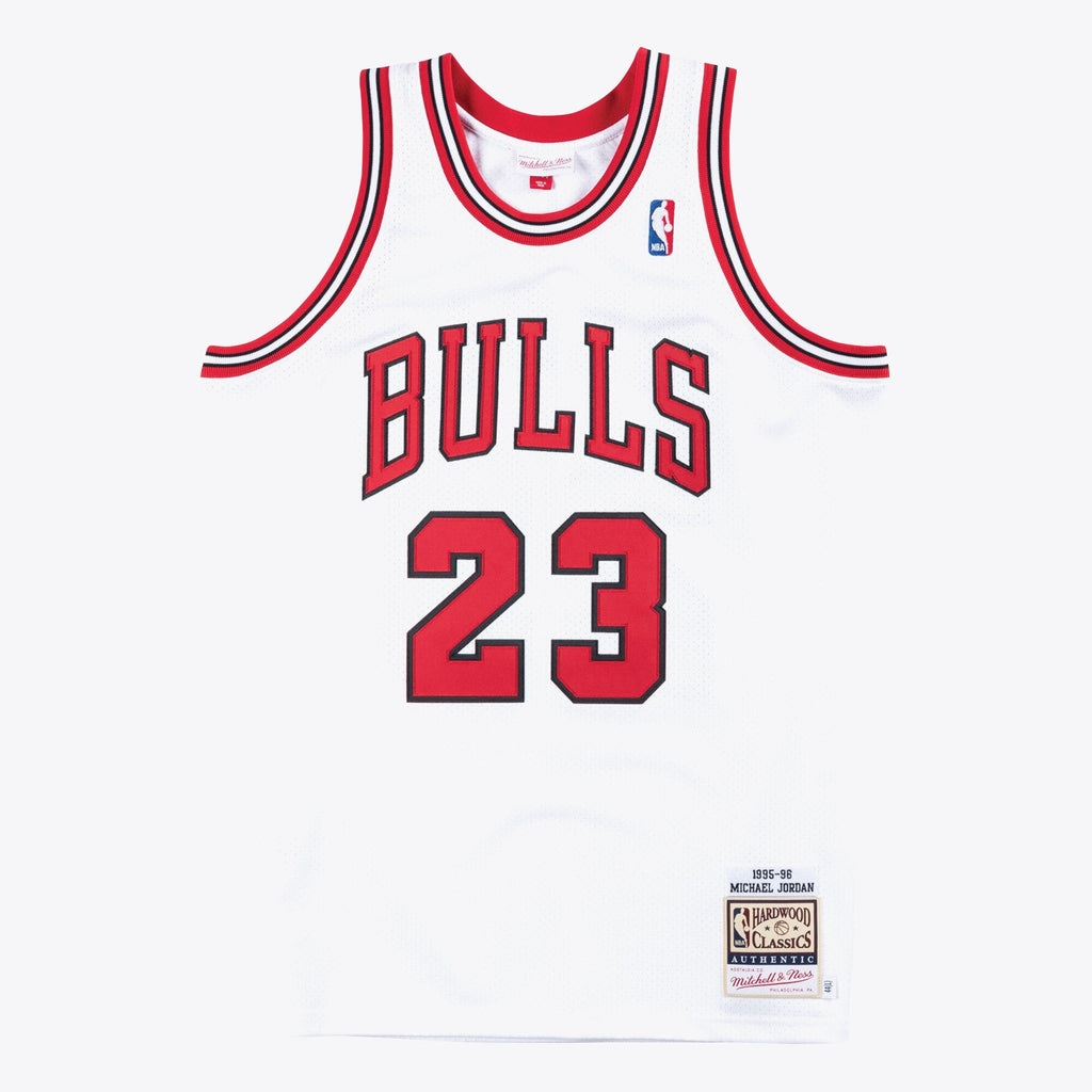 Chicago Bulls Mitchell & Ness Authentic Jersey Michael product image 2