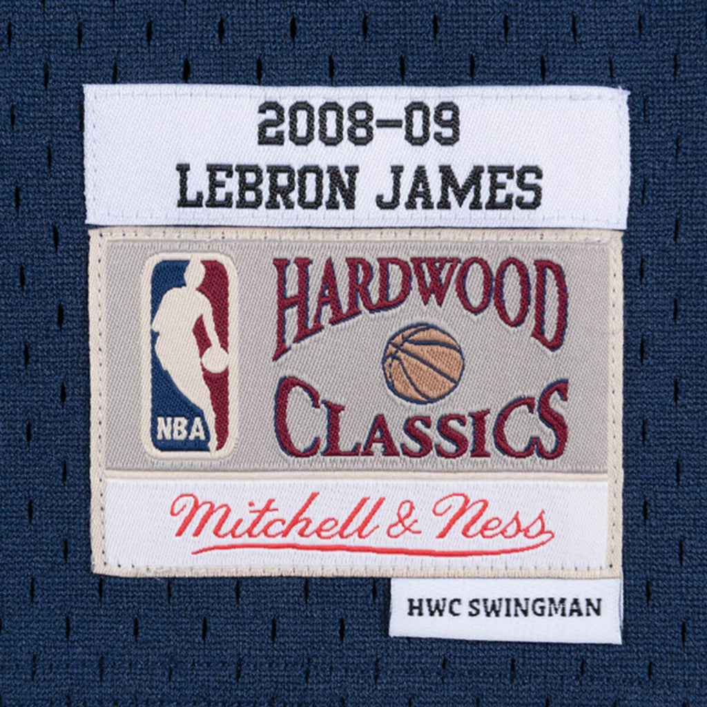 Men's Mitchell & Ness LeBron James Navy Cleveland Cavaliers product image 4