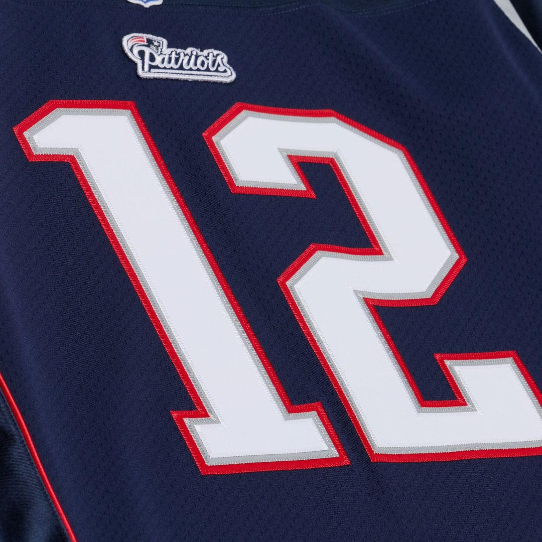 New England Patriots Tom Brady Navy Super Bowl XXXVI Authentic Throwback Jersey product image 3, provided for visual