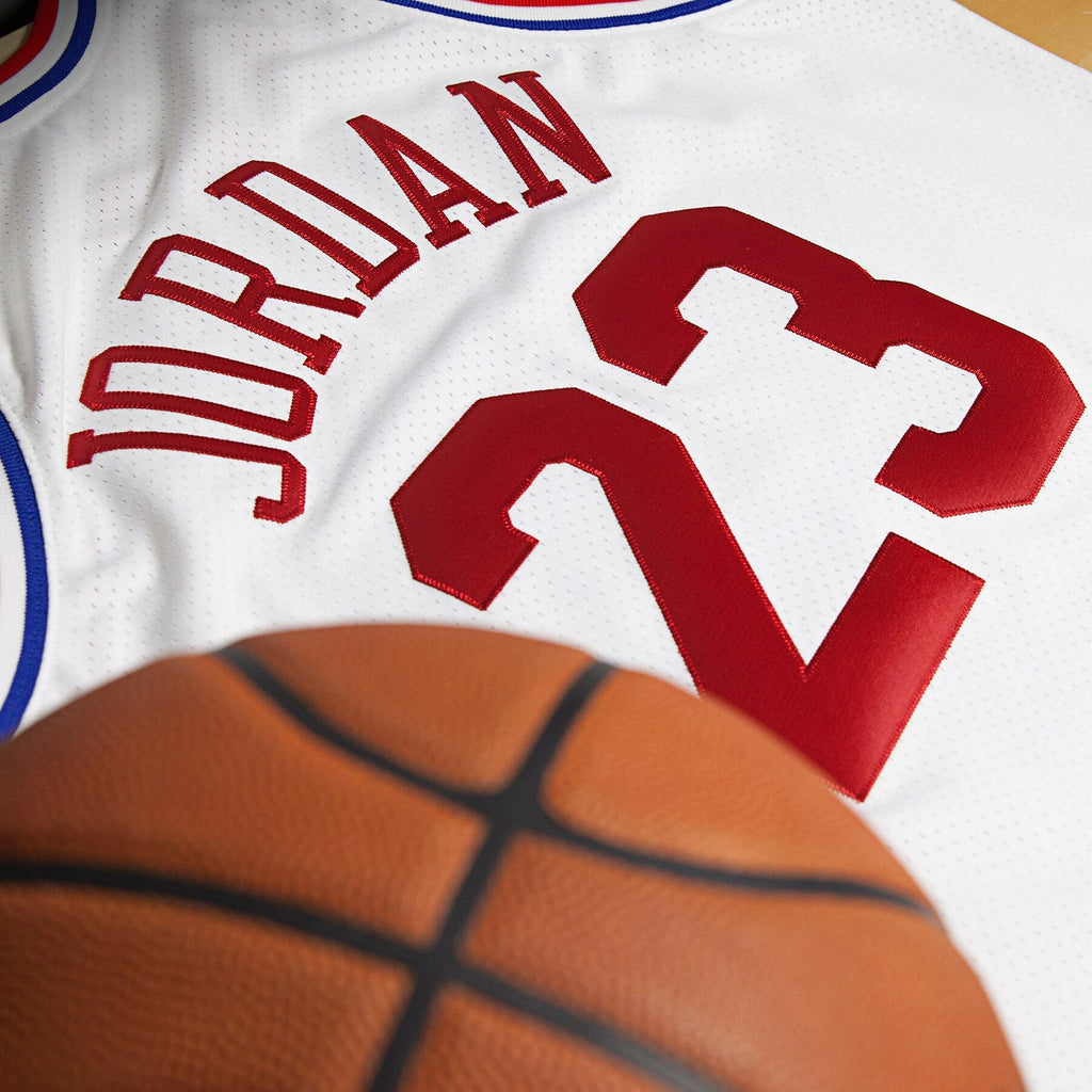 Michael Jordan Chicago Bulls 1991 All-Star East Authentic Jersey - White - Mens product image 5, provided for visual