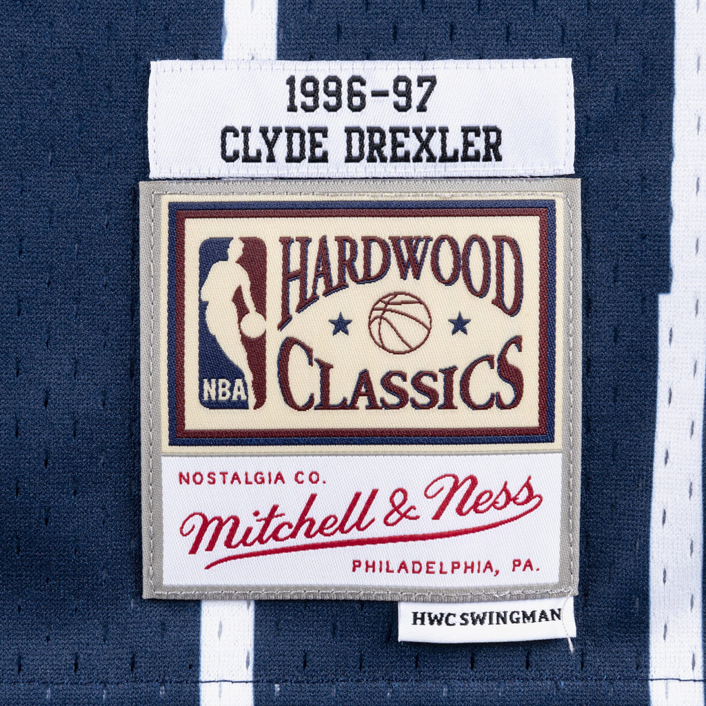 Clyde Drexler Houston Rockets 1996-97 Swingman Road Jersey product image 4, provided for visual reference and product detail