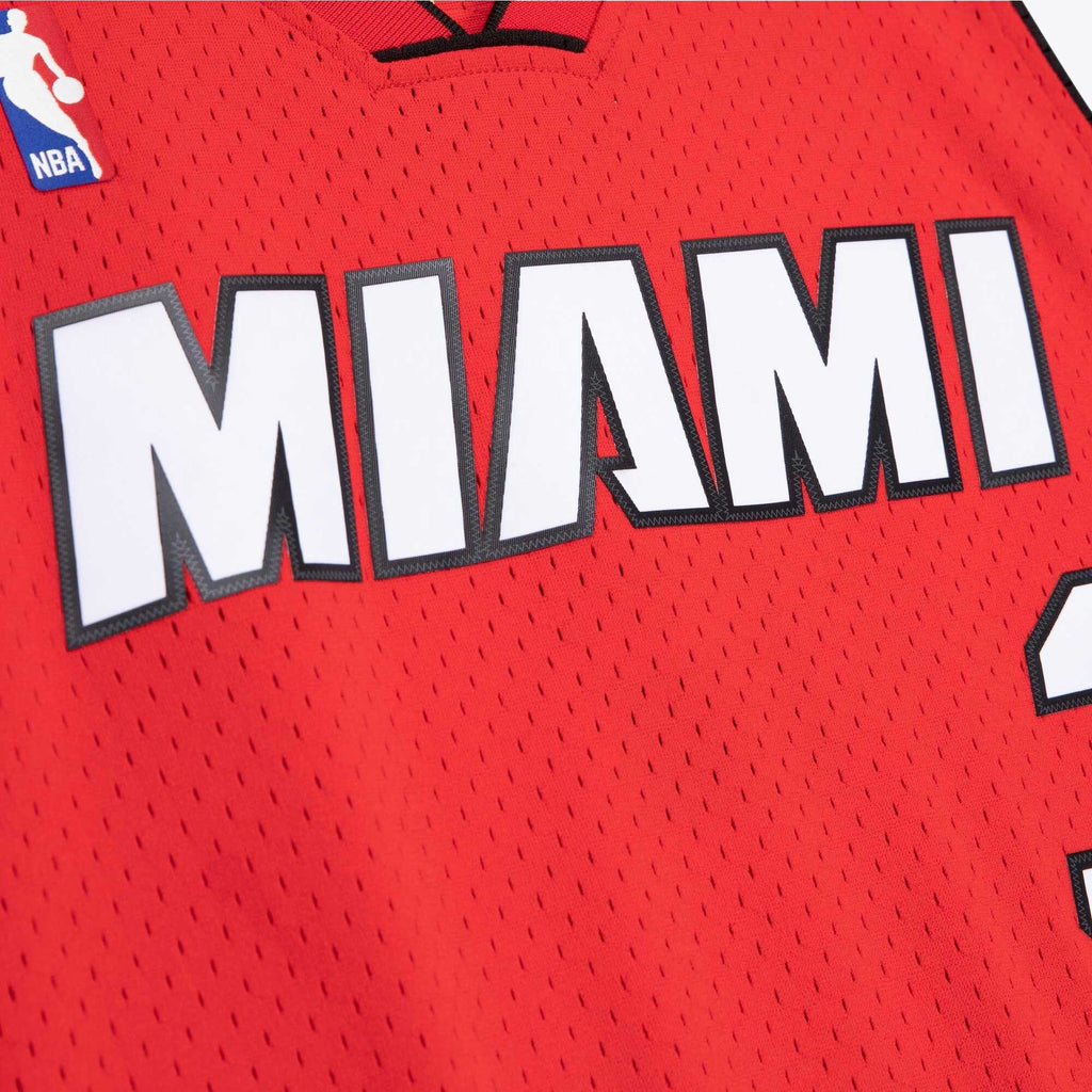 Miami Heat NBA Dwyane Wade Alternate 2005 Hardwood Classics product image 5