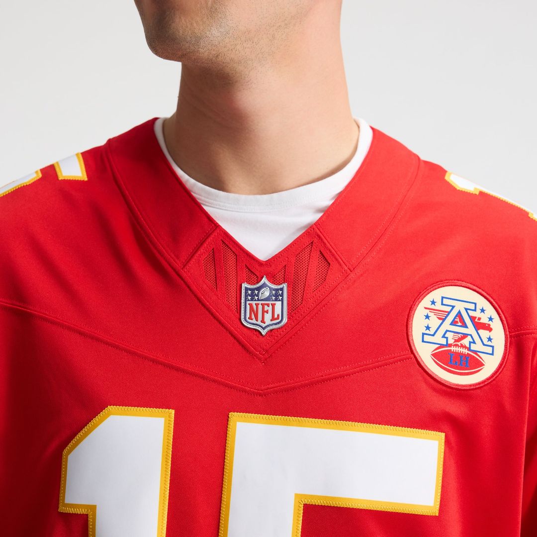 Kansas City Chiefs Patrick Mahomes White Vapor F.U.S.E. Stitched Limited Jersey product image 14, provided for visual
