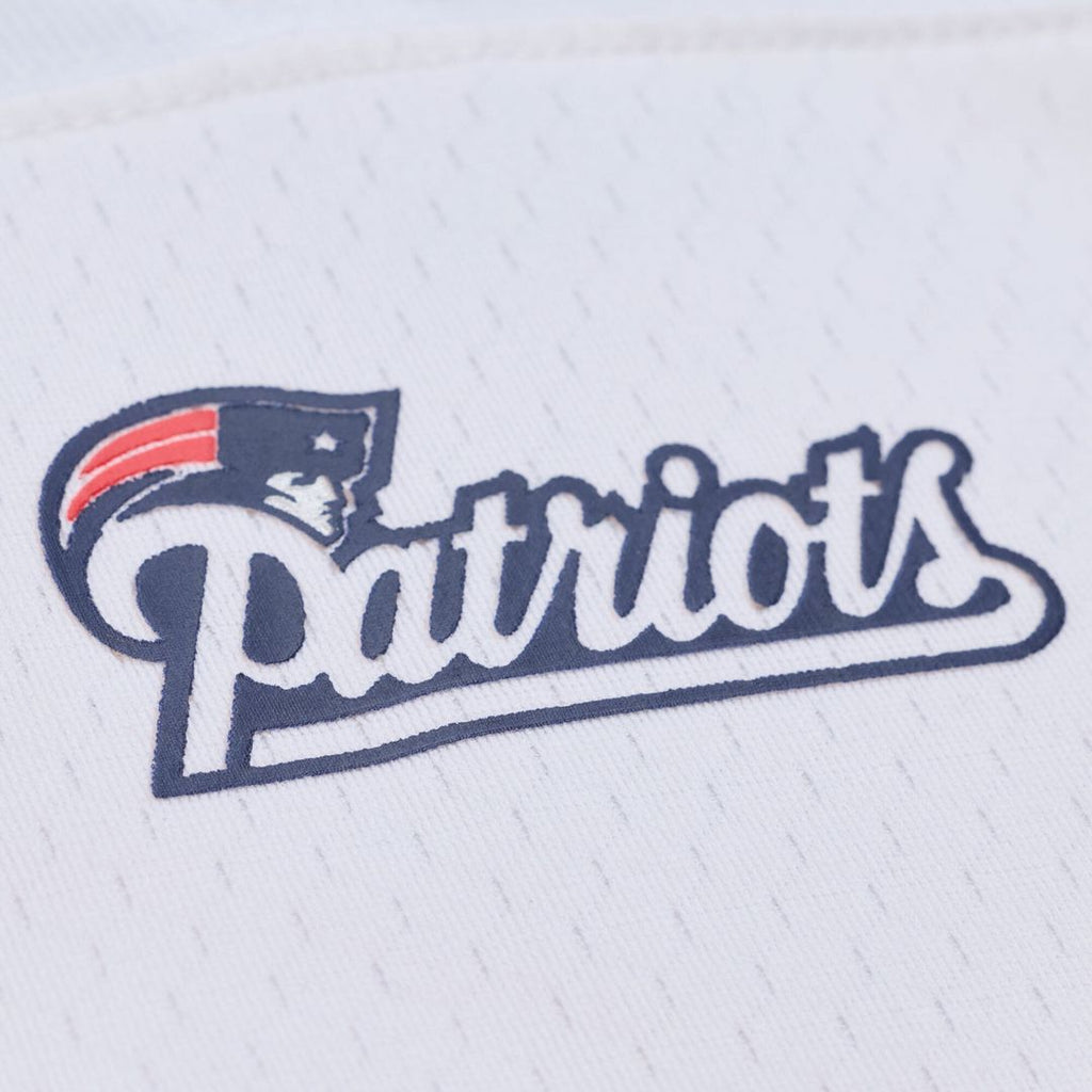 New England Patriots Tom Brady White 2000 Legacy Replica Jersey product image 5, provided for visual reference and product