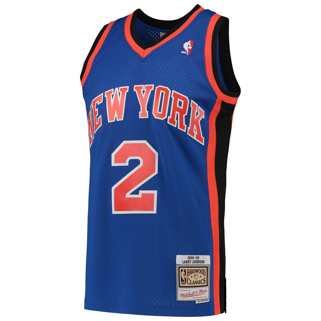 New York Knicks Larry Johnson Mitchell & Ness Blue 1998/99 Hardwood Classics Swingman Jersey for Men product image 3,