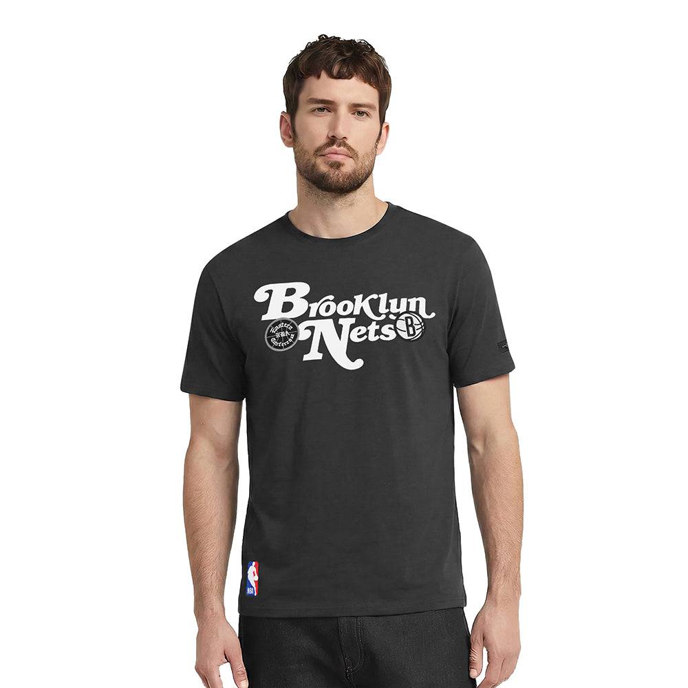 NBA BROOKLYN NETS SOUVENIR Men SINGLE JERSEY T-Shirt (BLACK) product image 1, provided for visual reference and product