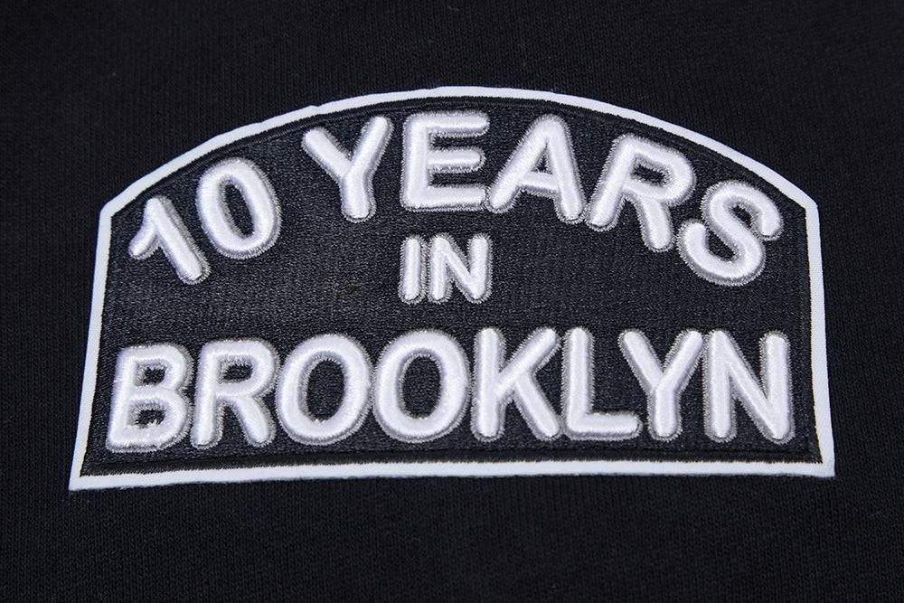 NBA BROOKLYN NETS RETRO CLASSIC Men PULLOVER HOODIE (BLACK/GREY) product image 7, provided for visual reference and product