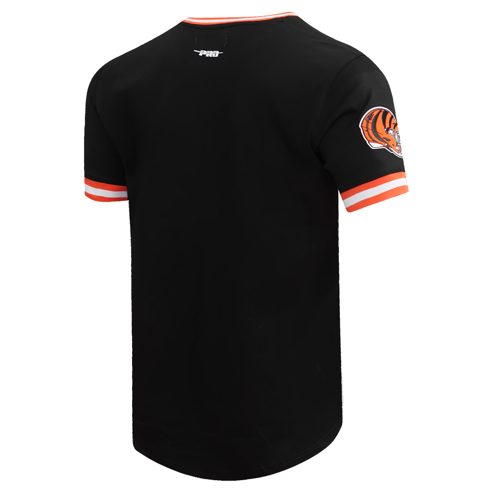 NFL CINCINNATI BENGALS JOE BURROW #9 Men T-Shirt (BLACK/ORANGE) product image 4, provided for visual reference and product