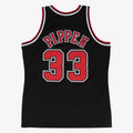 Chicago Bulls Scottie Pippen 1997 - 98 Hardwood Classics Alternate Swingman Basketball Jersey By - Black product image 1,