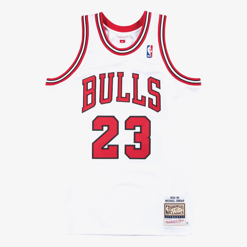Chicago Bulls Mitchell & Ness Authentic Jersey Home Michael product image 1