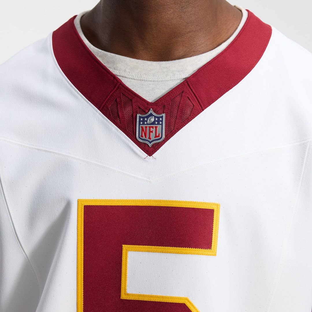 Washington Commanders Jayden Daniels White Alternate 2 Super Bowl Era Vapor F.U.S.E. Elite Jersey product image 9, provided
