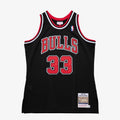 Chicago Bulls Authentic Basketball Jersey Alternate Scottie Pippen 1997 product image 1, provided for visual reference and