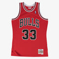 Scottie Pippen Chicago Bulls Swingman Road Jersey product image 1, provided for visual reference and product detail review