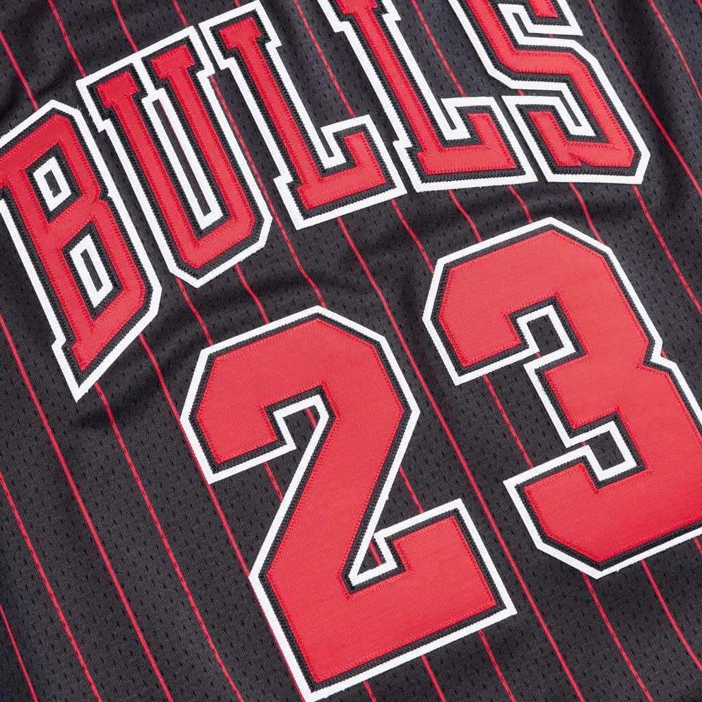 Chicago Bulls Mitchell & Ness Authentic Jersey Alternate product image 6