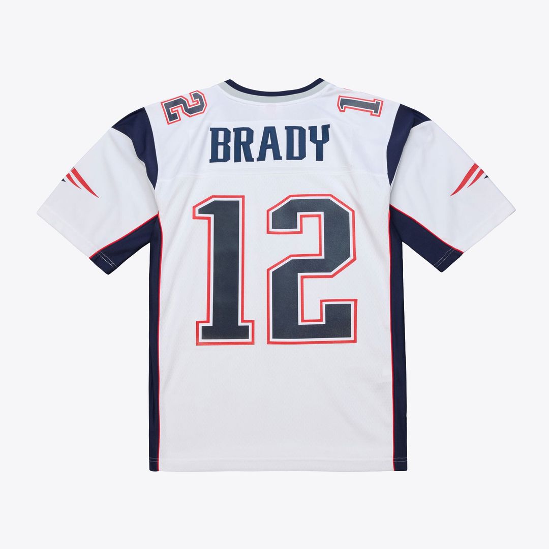 New England Patriots Tom Brady White 2000 Legacy Replica Jersey product image 2, provided for visual reference and product