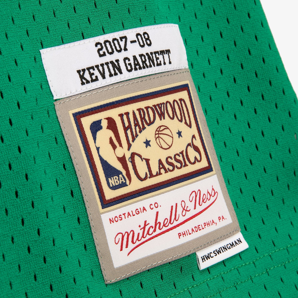 Boston Celtics Kevin Garnett Mitchell & Ness Kelly Green 2007-08 Hardwood Classics Swingman Jersey for Men product image 5,